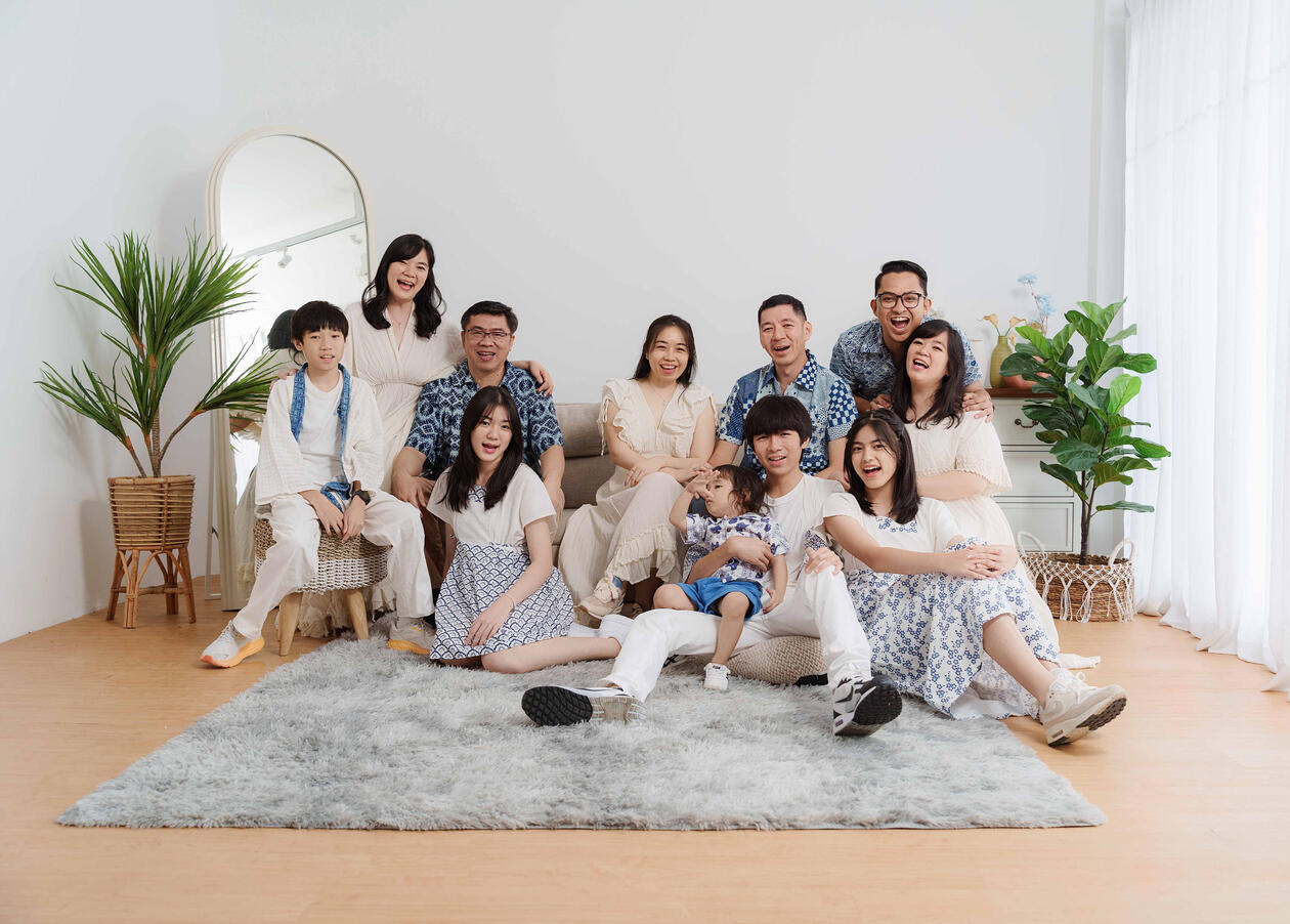 Dr Anissa Family Christmast